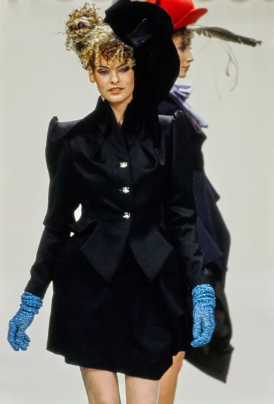 Look 25